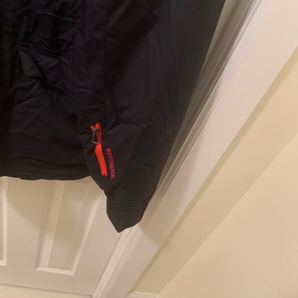 Ski jacket - Picture 8 of 12